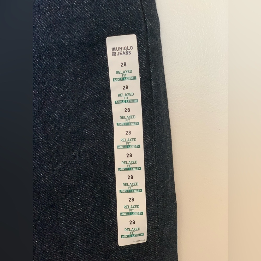 Uniqlo Dark Blue Women's Peg Top Relaxed Fit Ankle Jeans
Size-28” Waist - Picture 6 of 6